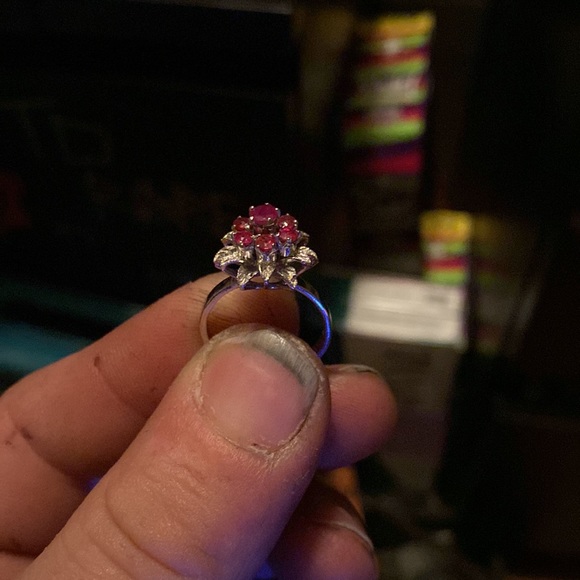 silver ring - Picture 3 of 4